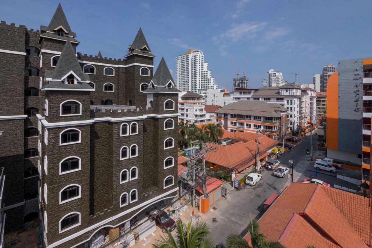 Castle Suites Pattaya Εξωτερικό φωτογραφία