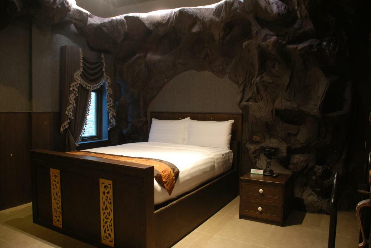 Castle Suites Pattaya Εξωτερικό φωτογραφία